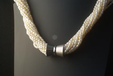 Preview: Perlenkette Süsswasserperlen 15reihig weiß