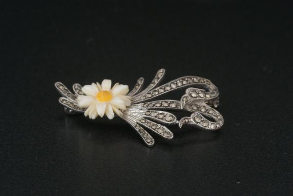 Brosche Silber 925 Markasit Weiße Blume